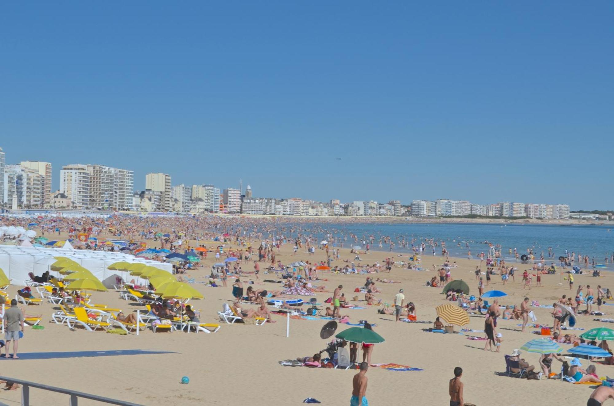 Appartements Front De Mer Sables D'Olonne لي سابلِ دولونْ المظهر الخارجي الصورة