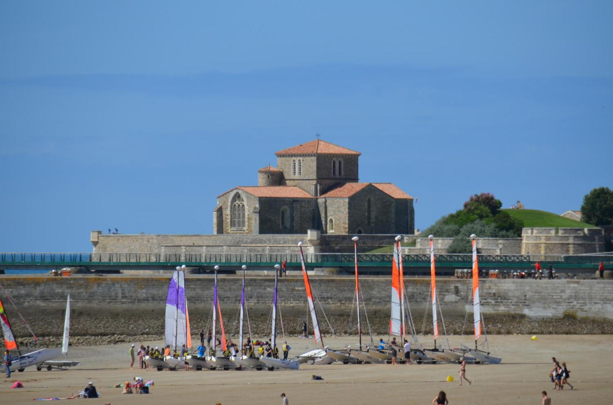 Appartements Front De Mer Sables D'Olonne لي سابلِ دولونْ المظهر الخارجي الصورة